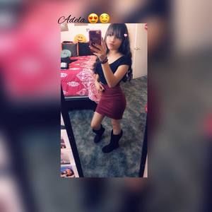 Meet your Posher, Adela